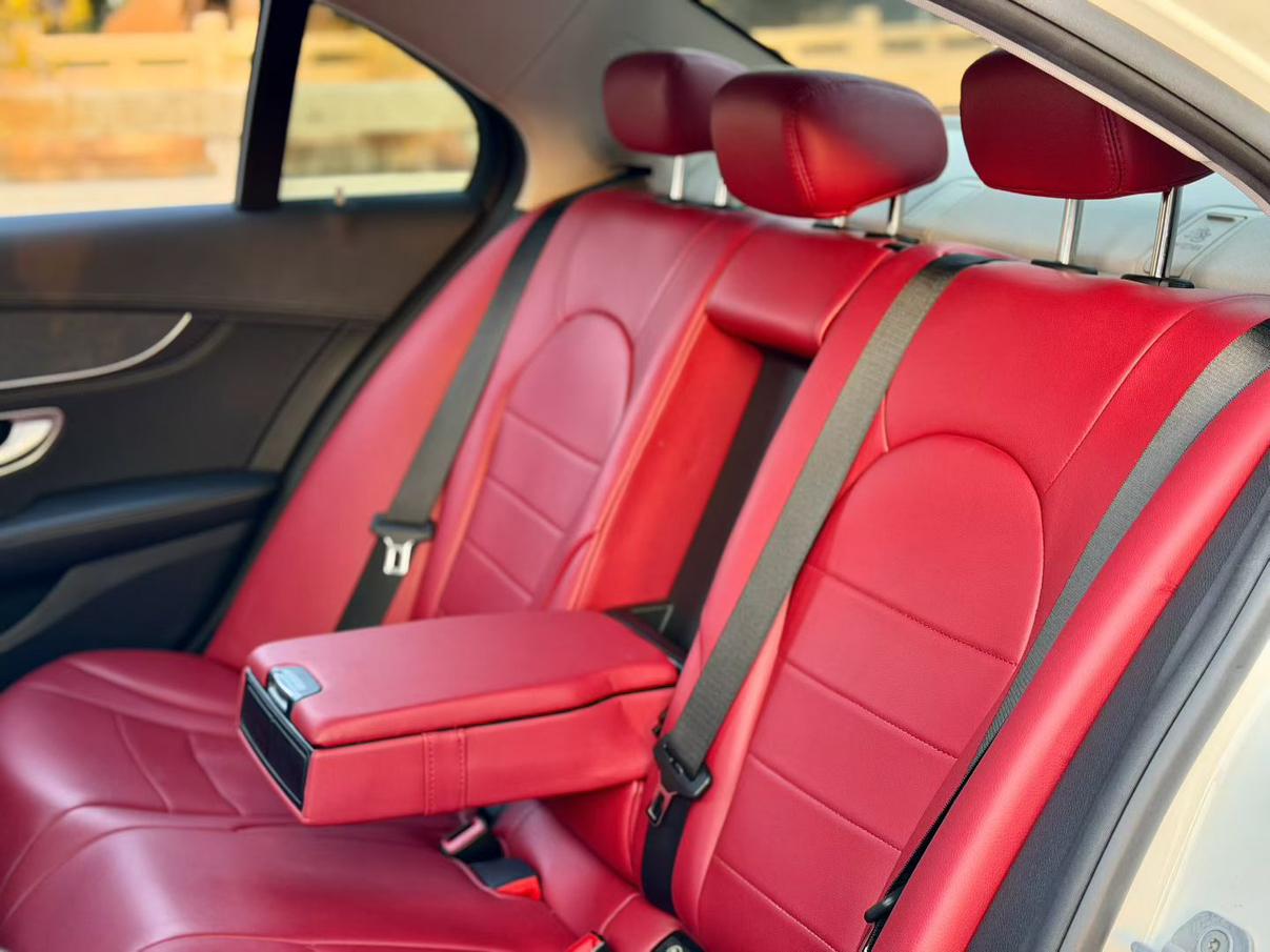Mercedes-Benz C-Class 2015 thumb 7