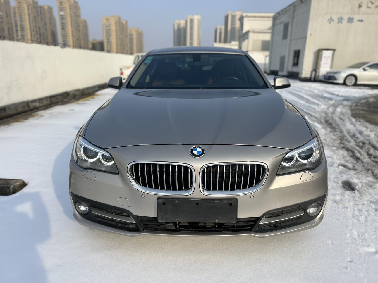 BMW 5 серии 2017 thumb 10