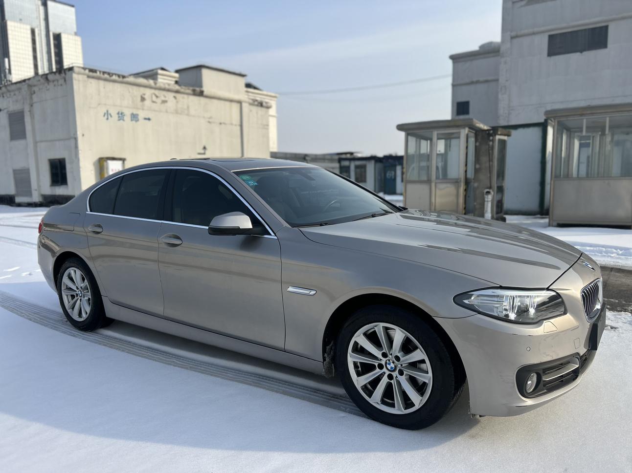 BMW 5 серии 2017 thumb 11