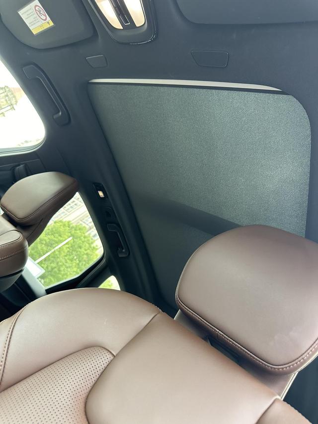 Volvo XC60 2024 thumb 3
