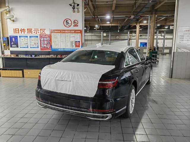 Audi A8 2025 thumb 5
