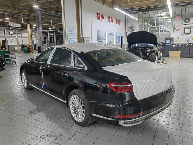Audi A8 2025 thumb 6