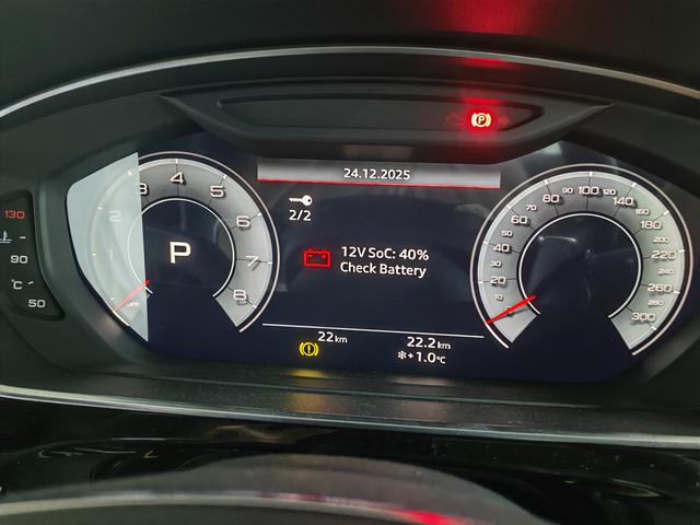 Audi A8 2025 thumb 7