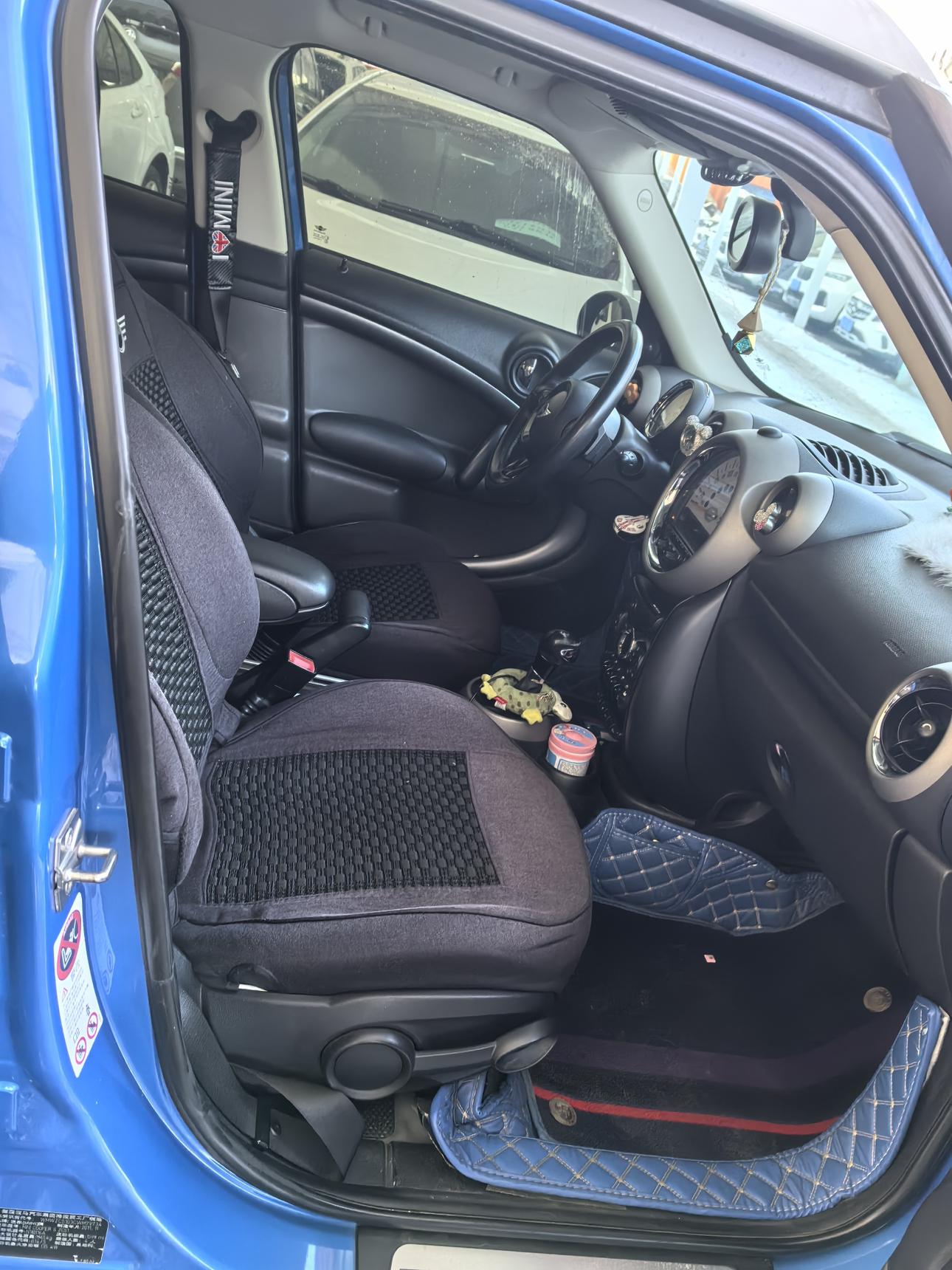 Mini Countryman 2012 thumb 6