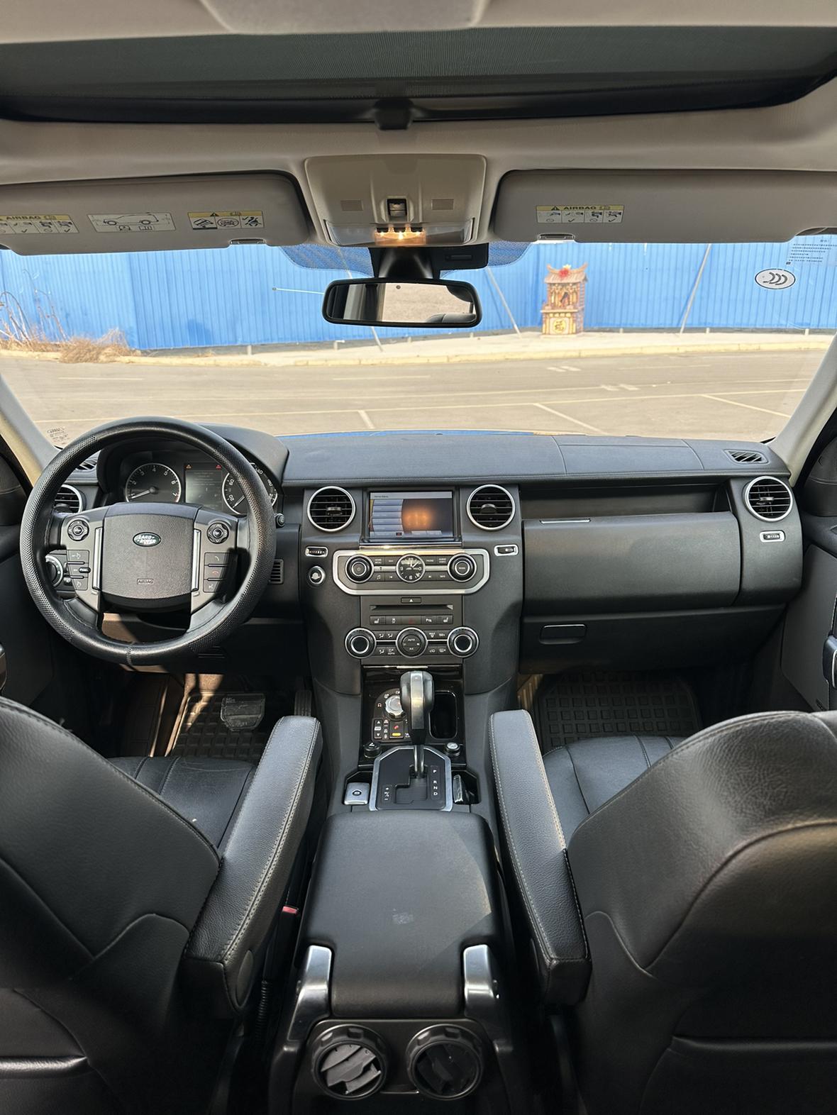 Land Rover Discovery 2011 thumb 5