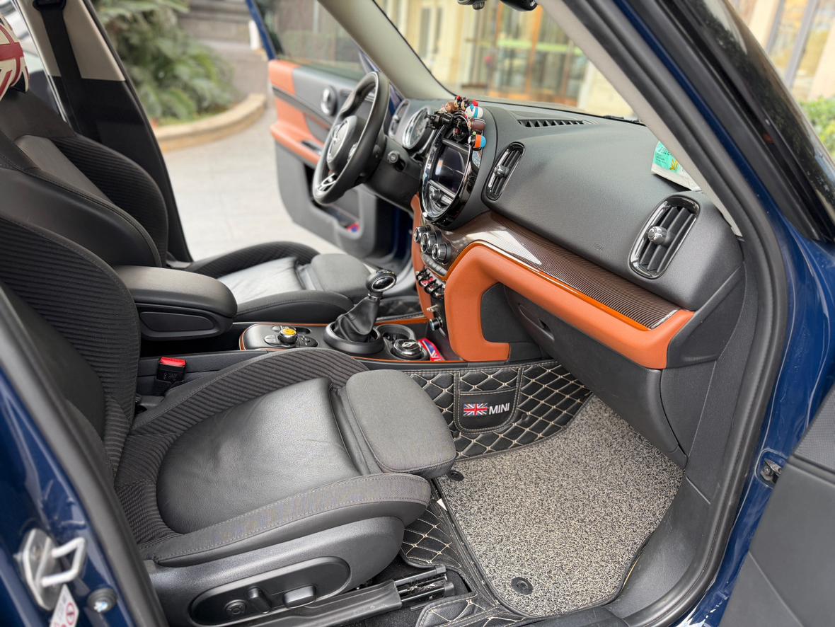 Mini Countryman 2019 thumb 4