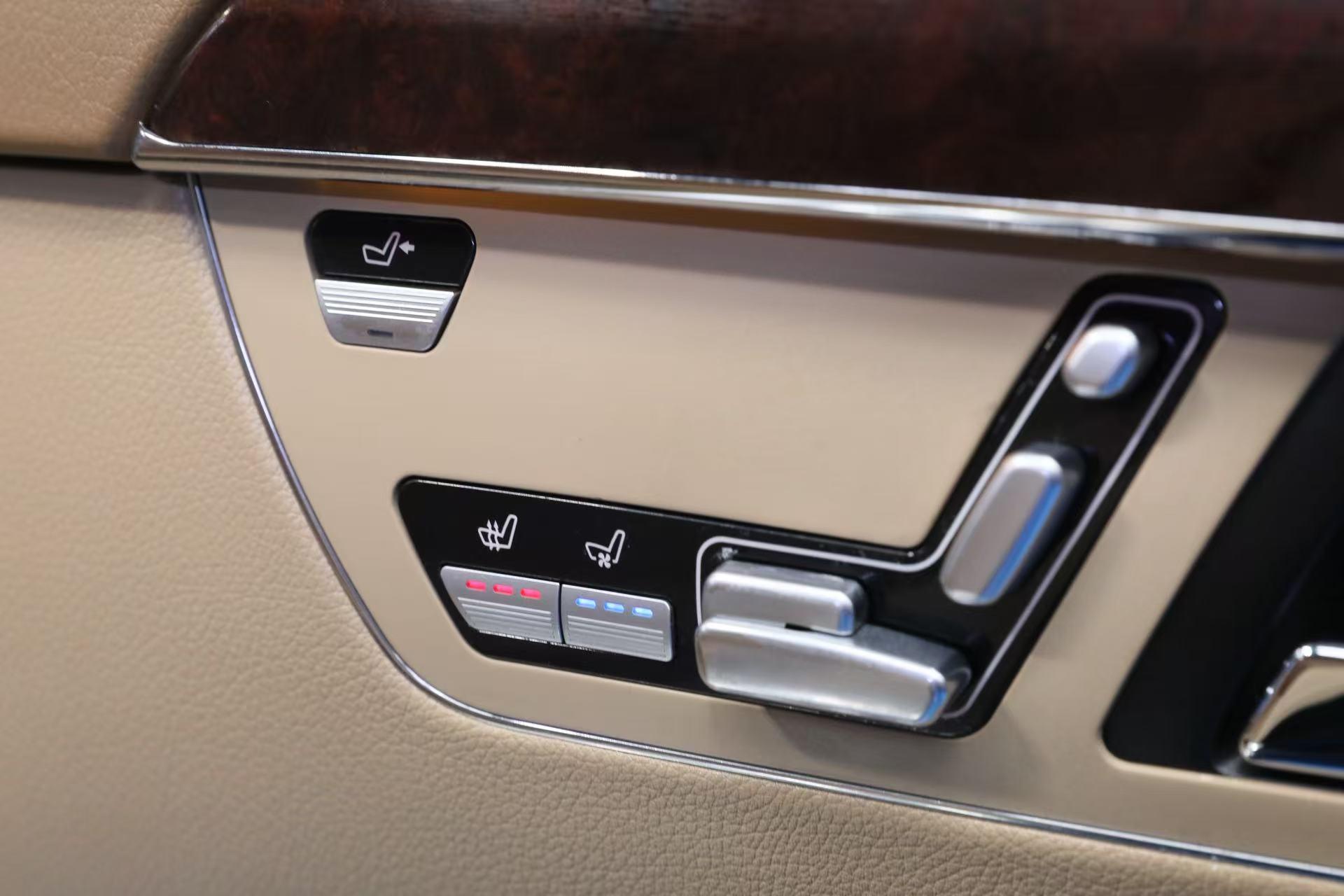Mercedes-Benz S-Class 2008 thumb 8