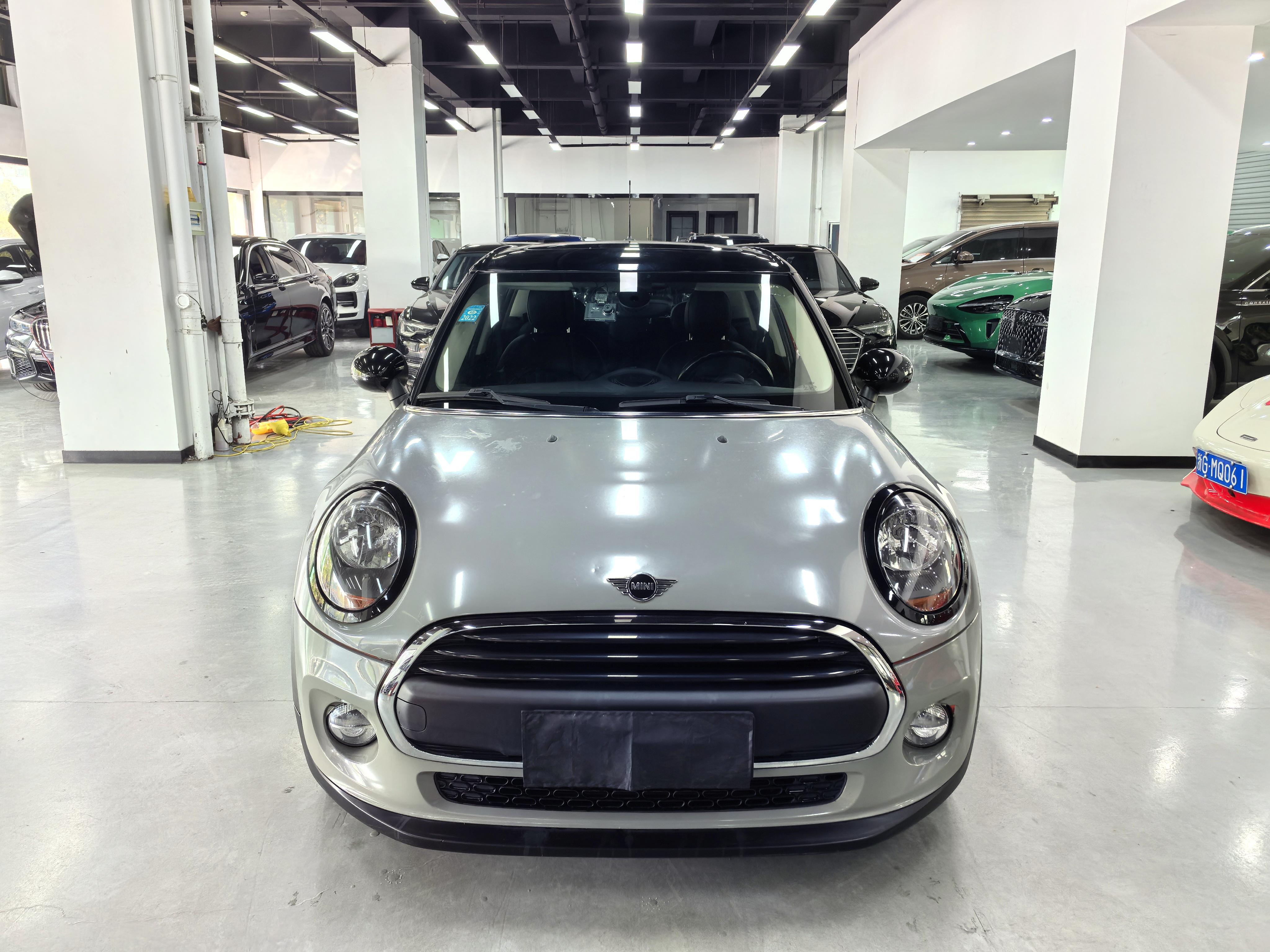 Mini Hatch 2018 thumb 11