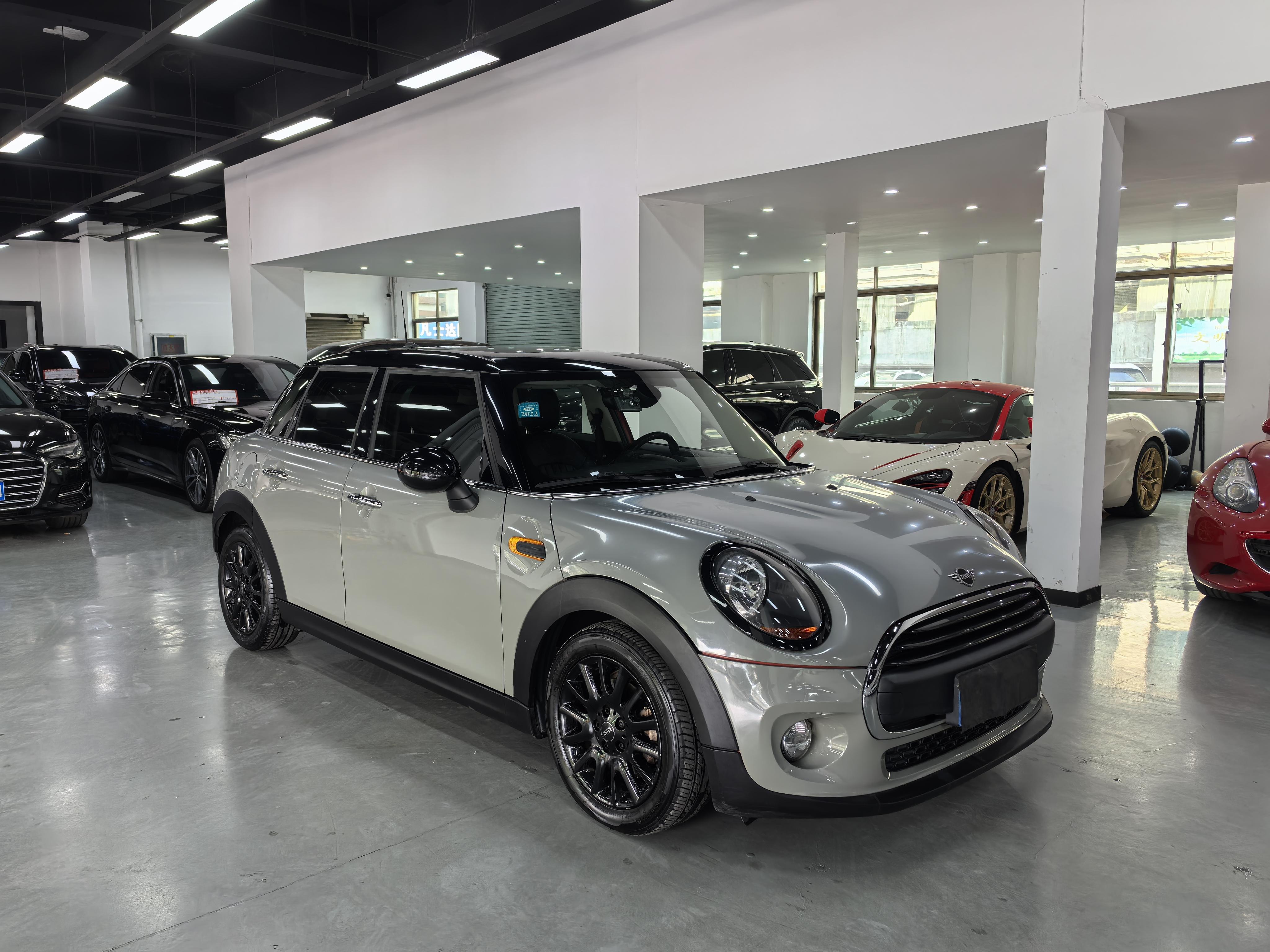 Mini Hatch 2018 thumb 12
