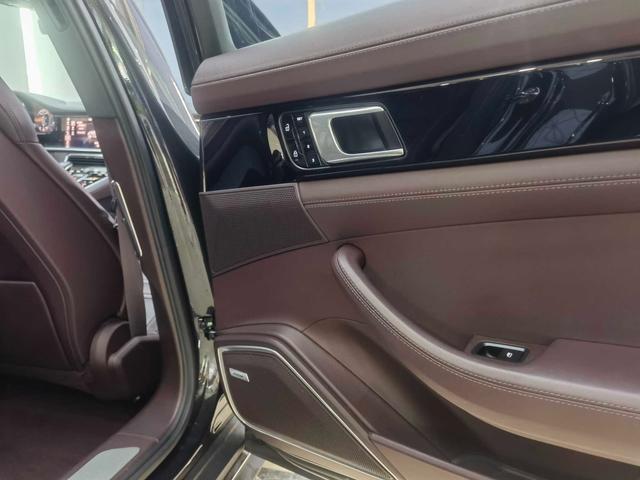 Porsche Panamera 2021 thumb 6