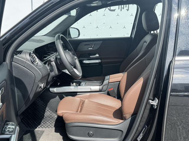 Mercedes-Benz GLB 2025 thumb 3