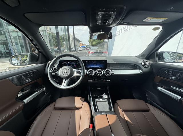 Mercedes-Benz GLB 2025 thumb 5