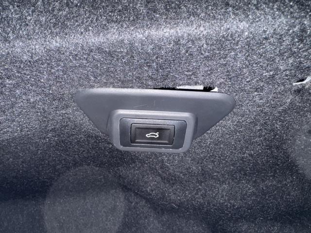 Volvo S60 2025 thumb 4