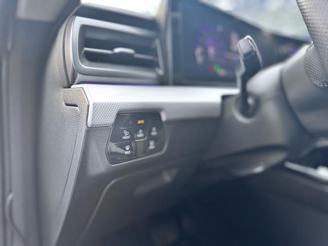 Volkswagen Lamando 2023 thumb 2