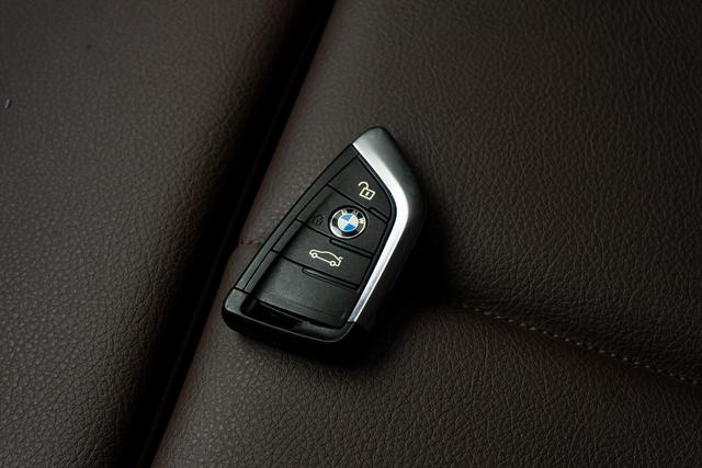 BMW X2 2020 thumb 9