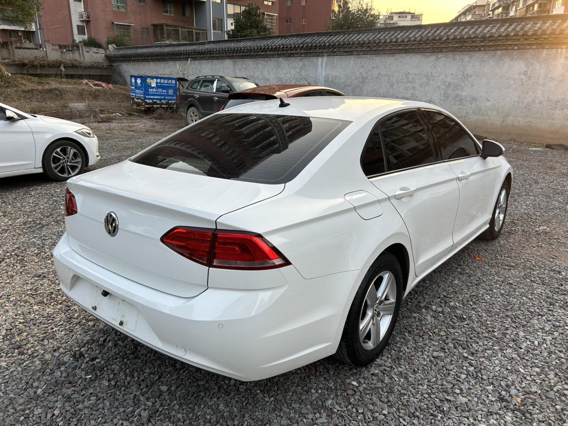 Volkswagen Lamando 2016 thumb 4