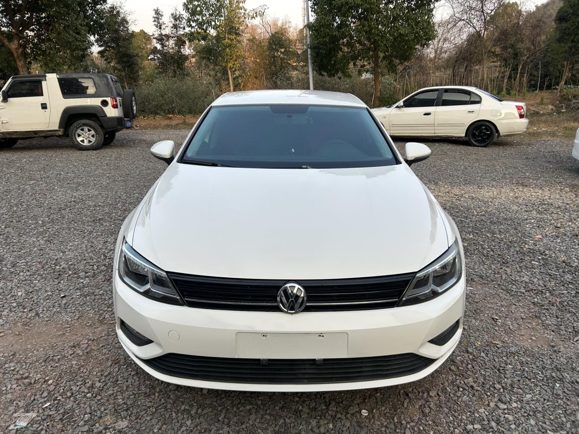 Volkswagen Lamando 2016 thumb 11
