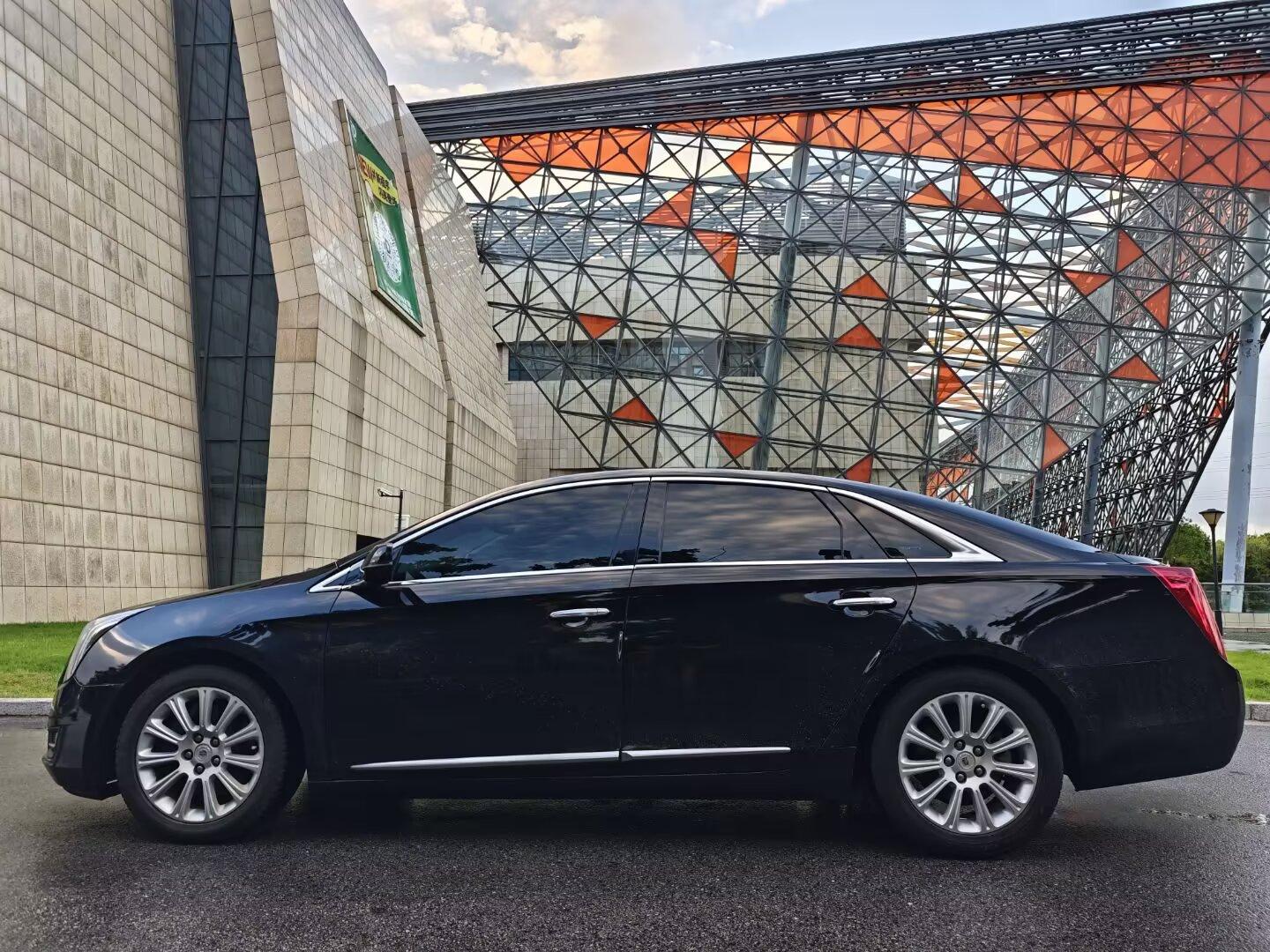 Cadillac XTS 2014 thumb 2