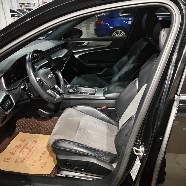Audi A6 2023 thumb 4