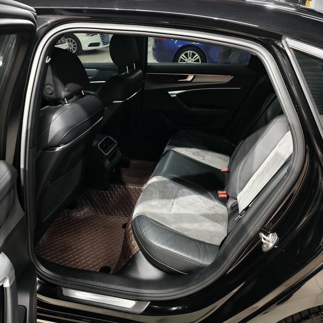 Audi A6 2023 thumb 8