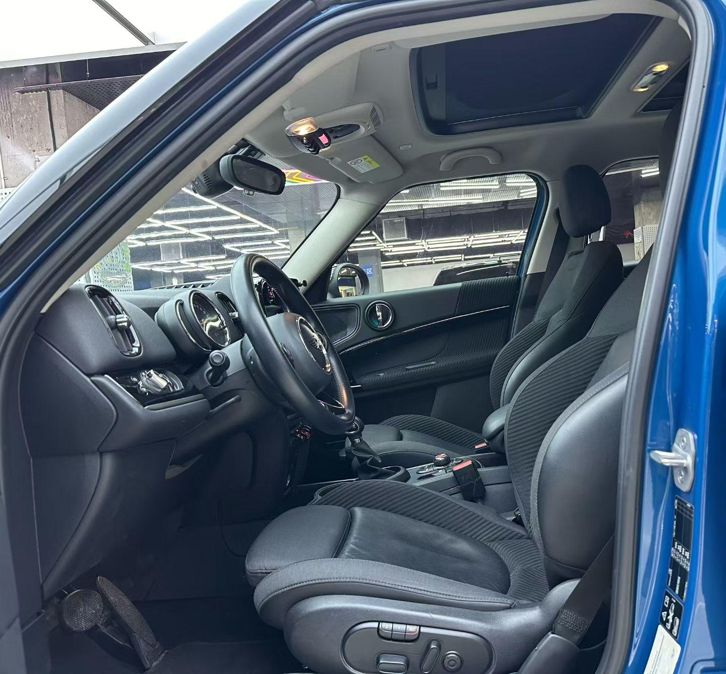 Mini Countryman 2019 thumb 4