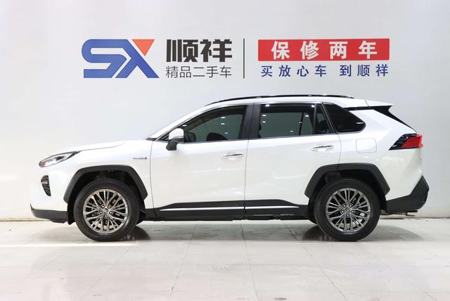 Toyota Wildlander 2023 thumb 3