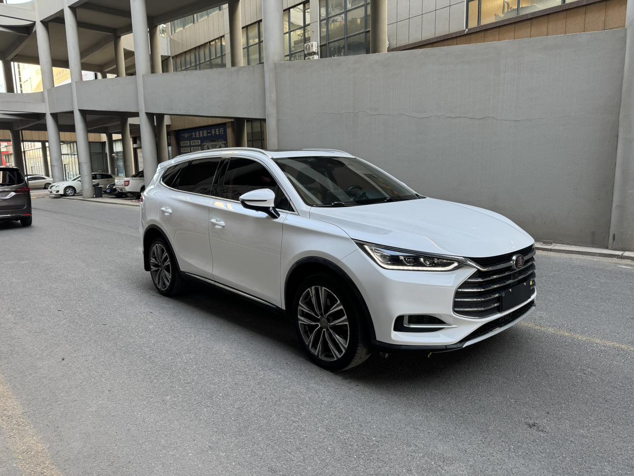 BYD Tang 2019 thumb 10