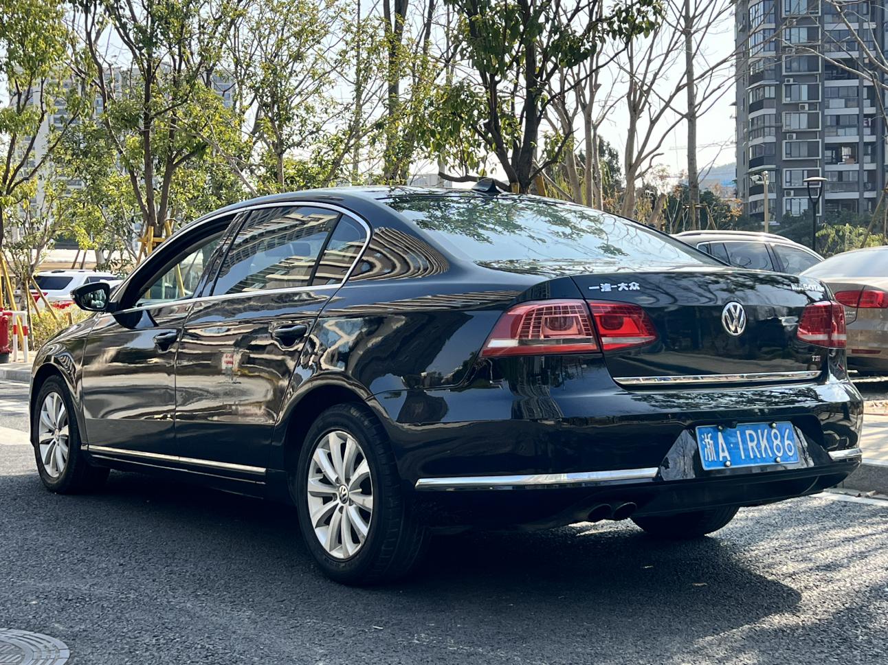 Volkswagen Magotan 2013 thumb 2