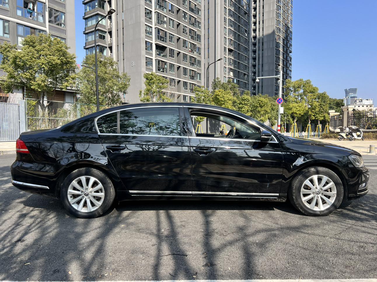 Volkswagen Magotan 2013 thumb 5