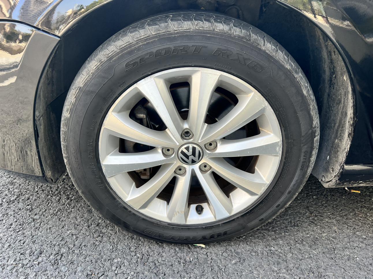 Volkswagen Magotan 2013 thumb 10