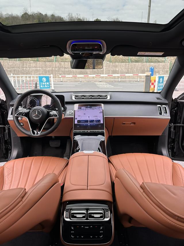 Mercedes-Benz S-Class 2022 thumb 10