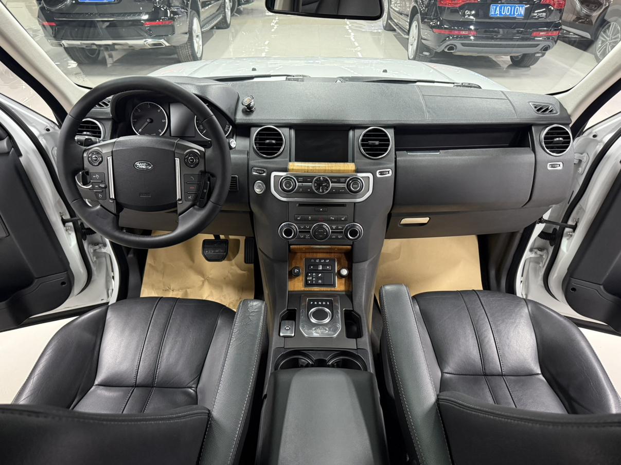 Land Rover Discovery 2014 thumb 9