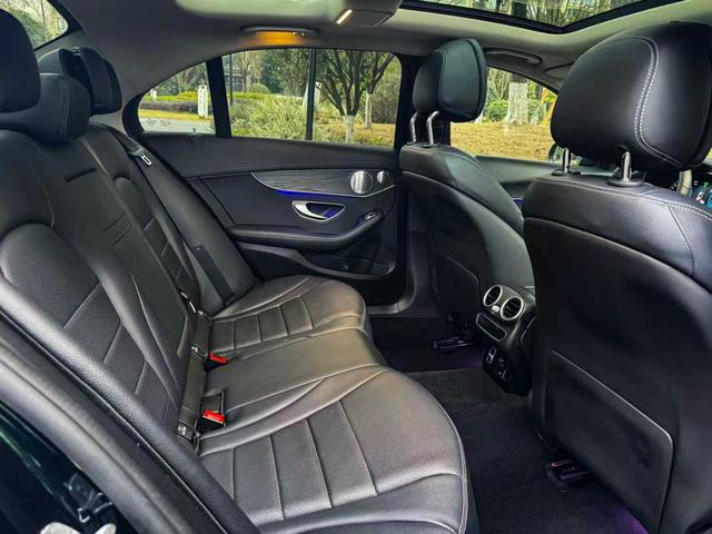 Mercedes-Benz C-Class 2021 thumb 5