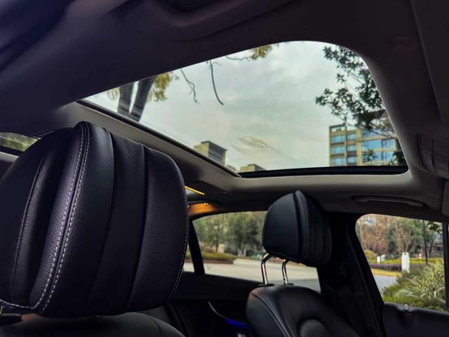 Mercedes-Benz C-Class 2021 thumb 6