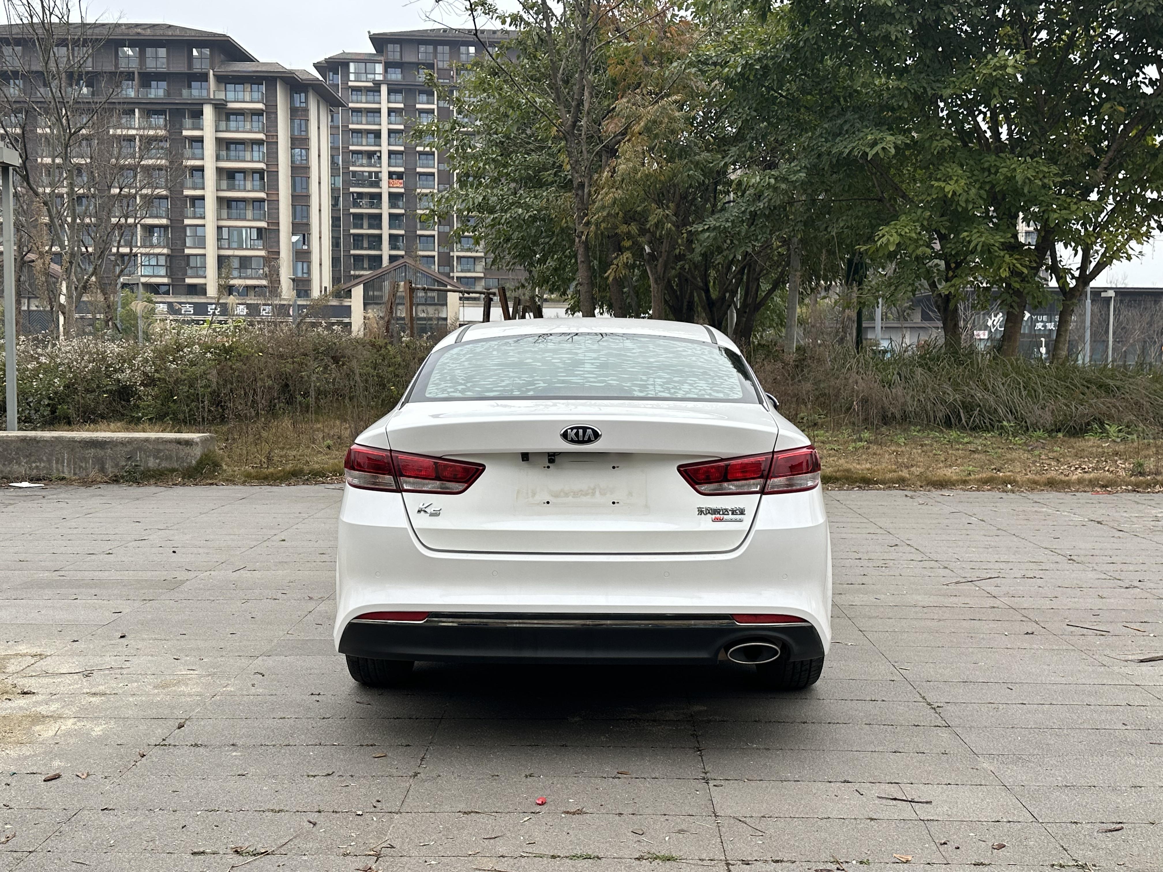 Kia K5 2018 thumb 2