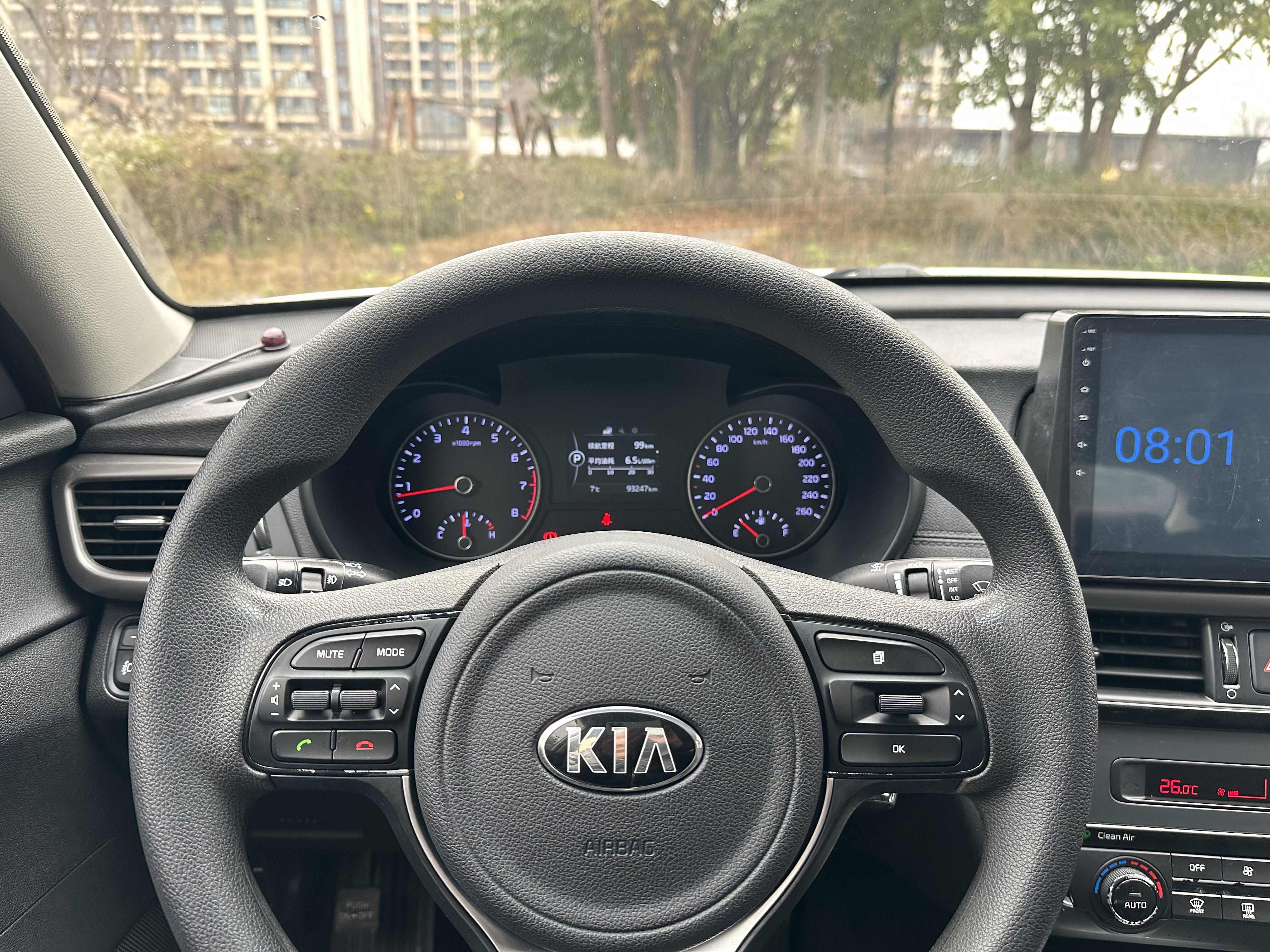 Kia K5 2018 thumb 6