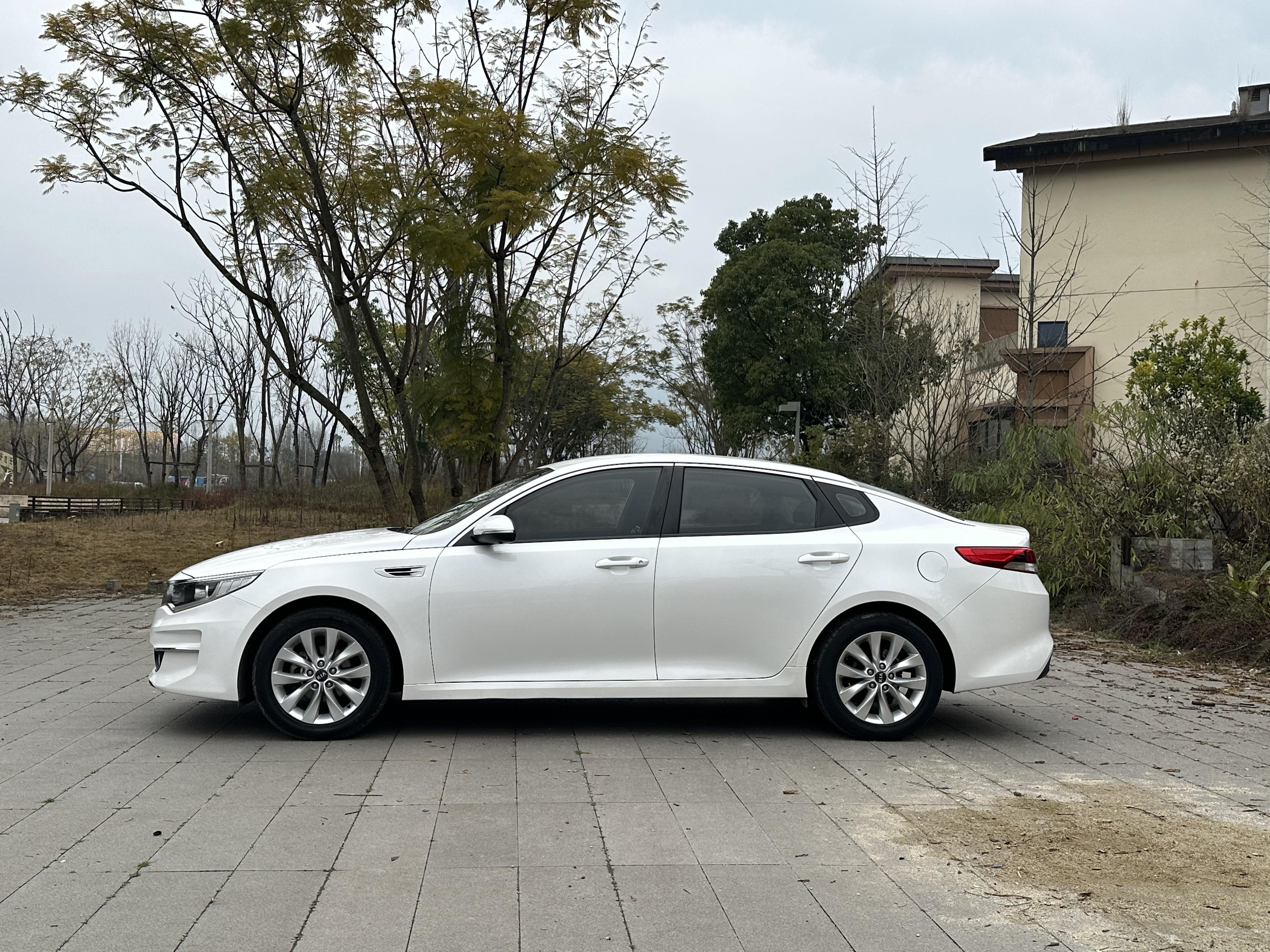 Kia K5 2018 thumb 11