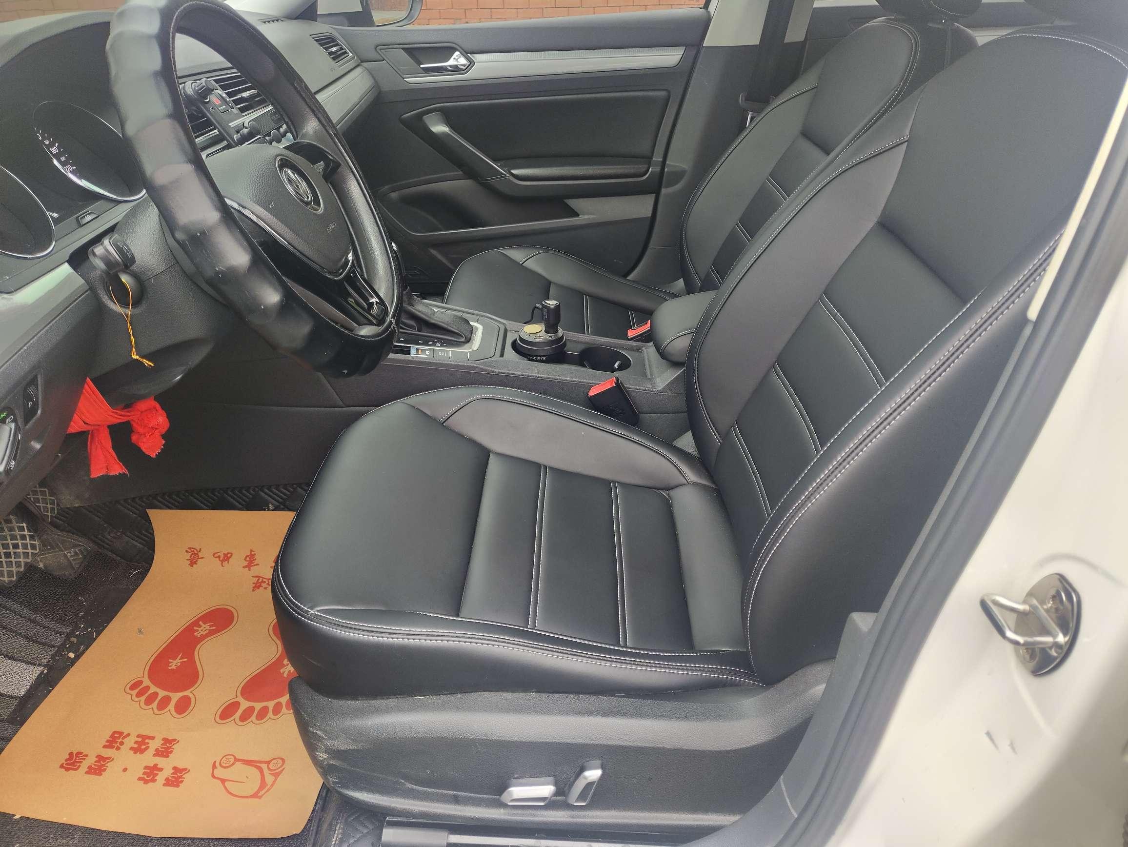 Volkswagen Lamando 2017 thumb 7