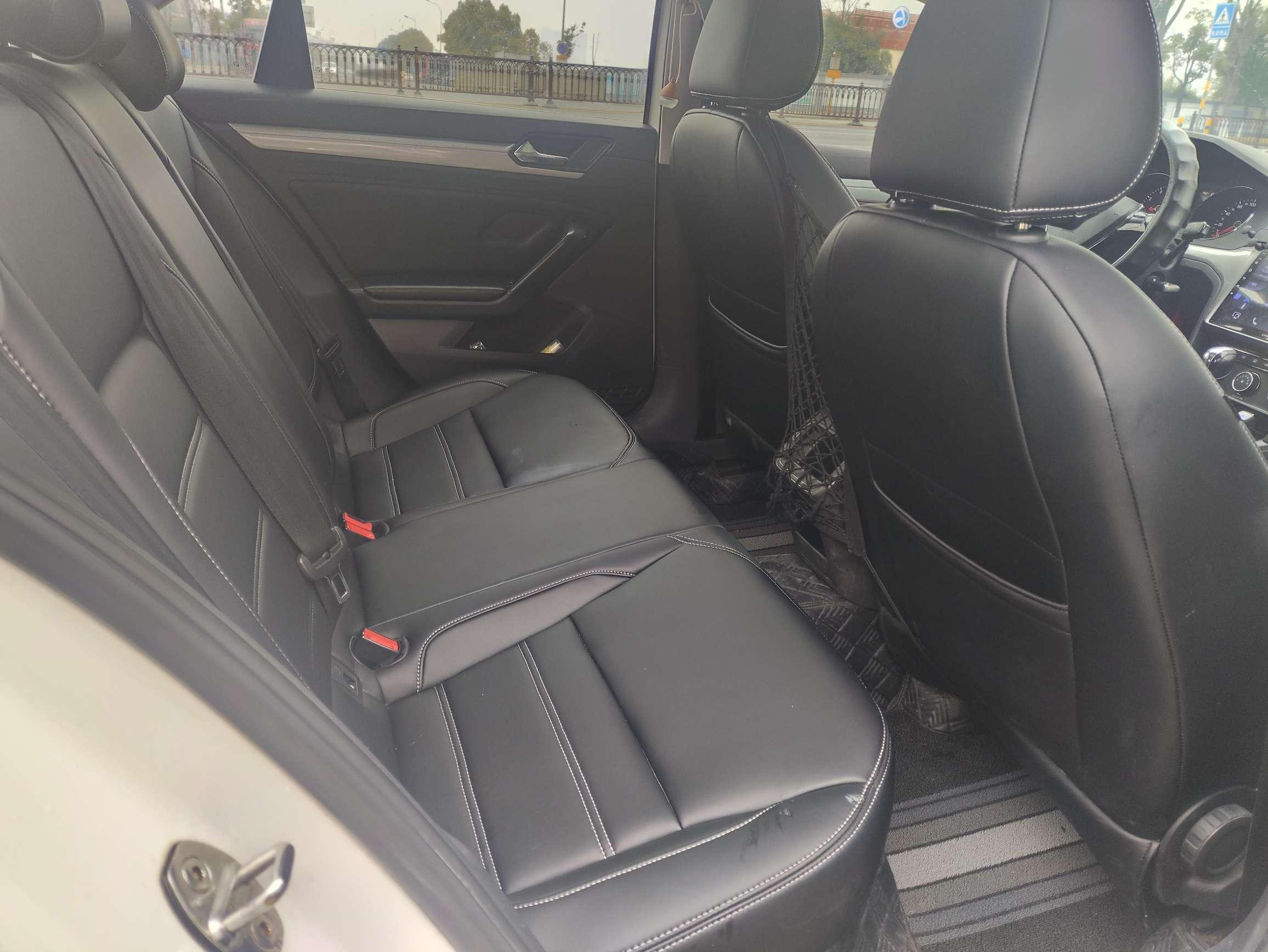 Volkswagen Lamando 2017 thumb 8