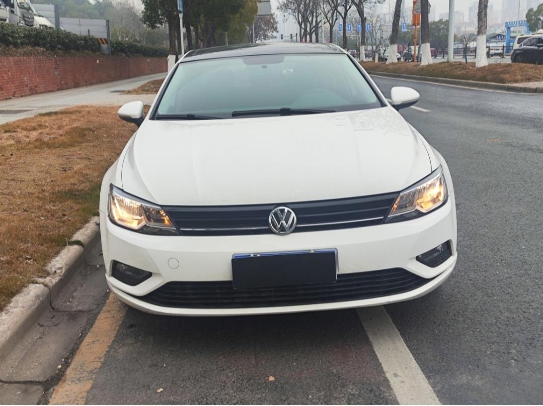 Volkswagen Lamando 2017 thumb 10