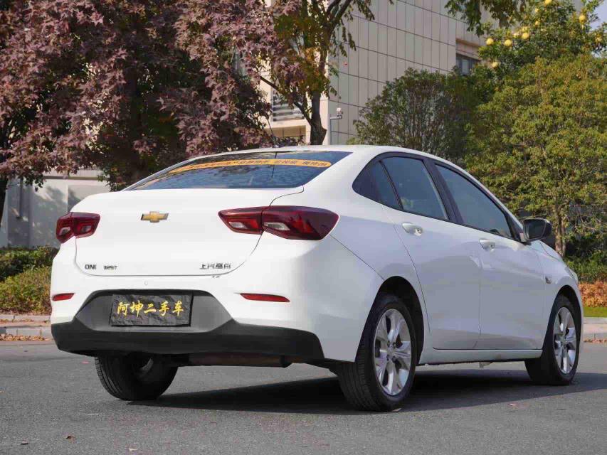 Chevrolet Cavalier 2020 thumb 4