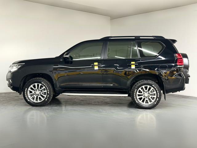 Toyota Land Cruiser Prado 2019 thumb 2