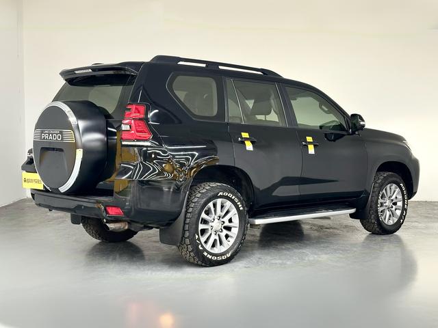 Toyota Land Cruiser Prado 2019 thumb 5