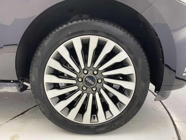 Lincoln Nautilus 2020 thumb 8