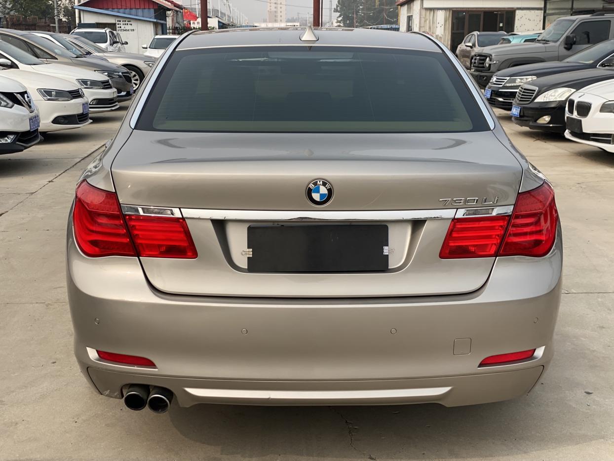 BMW 7 серии 2011 thumb 3