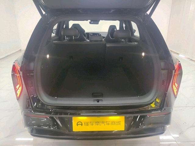 Hongqi Tiangong 08 2025 thumb 12