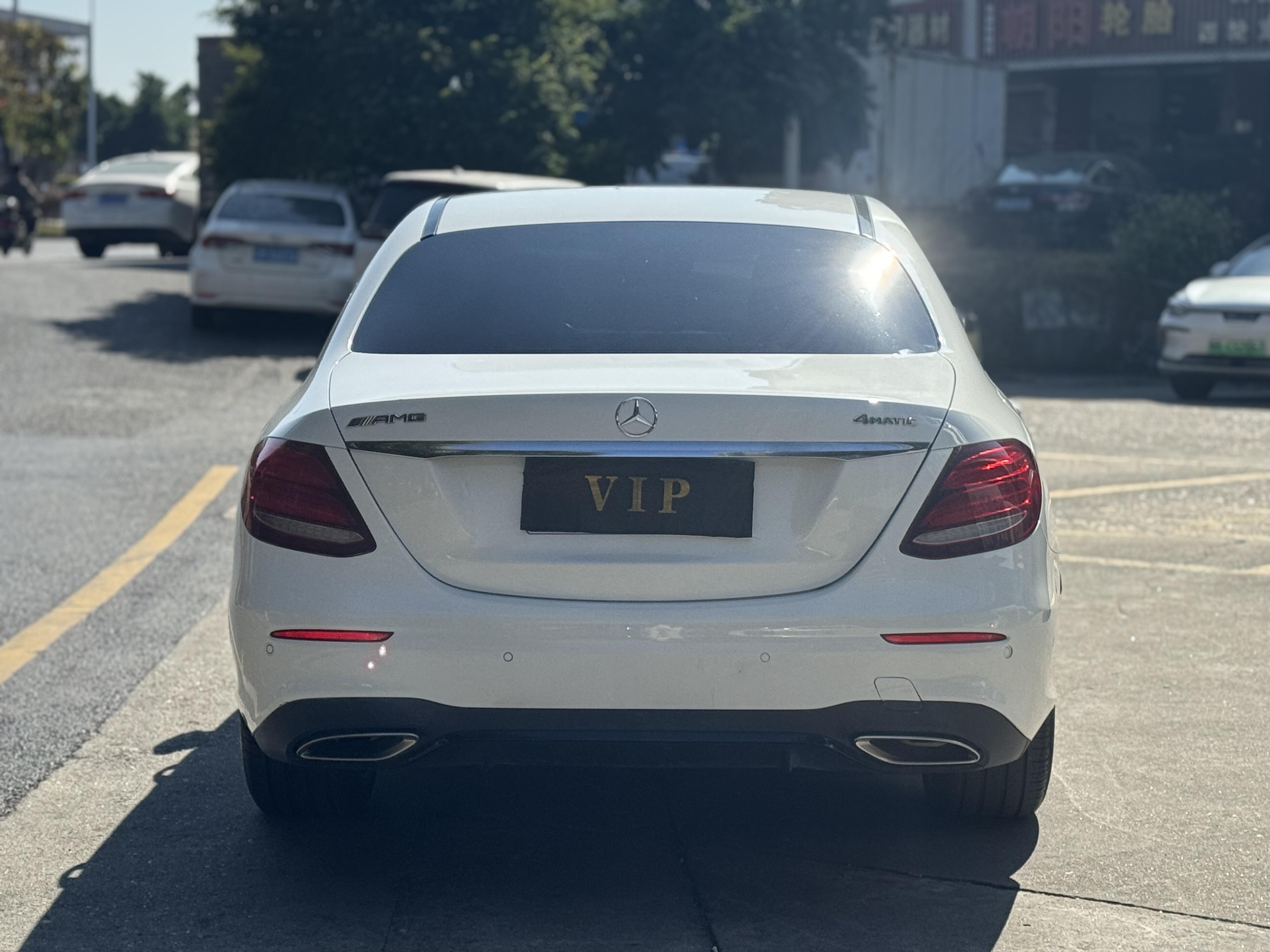 Mercedes-Benz E-Class 2017 thumb 4