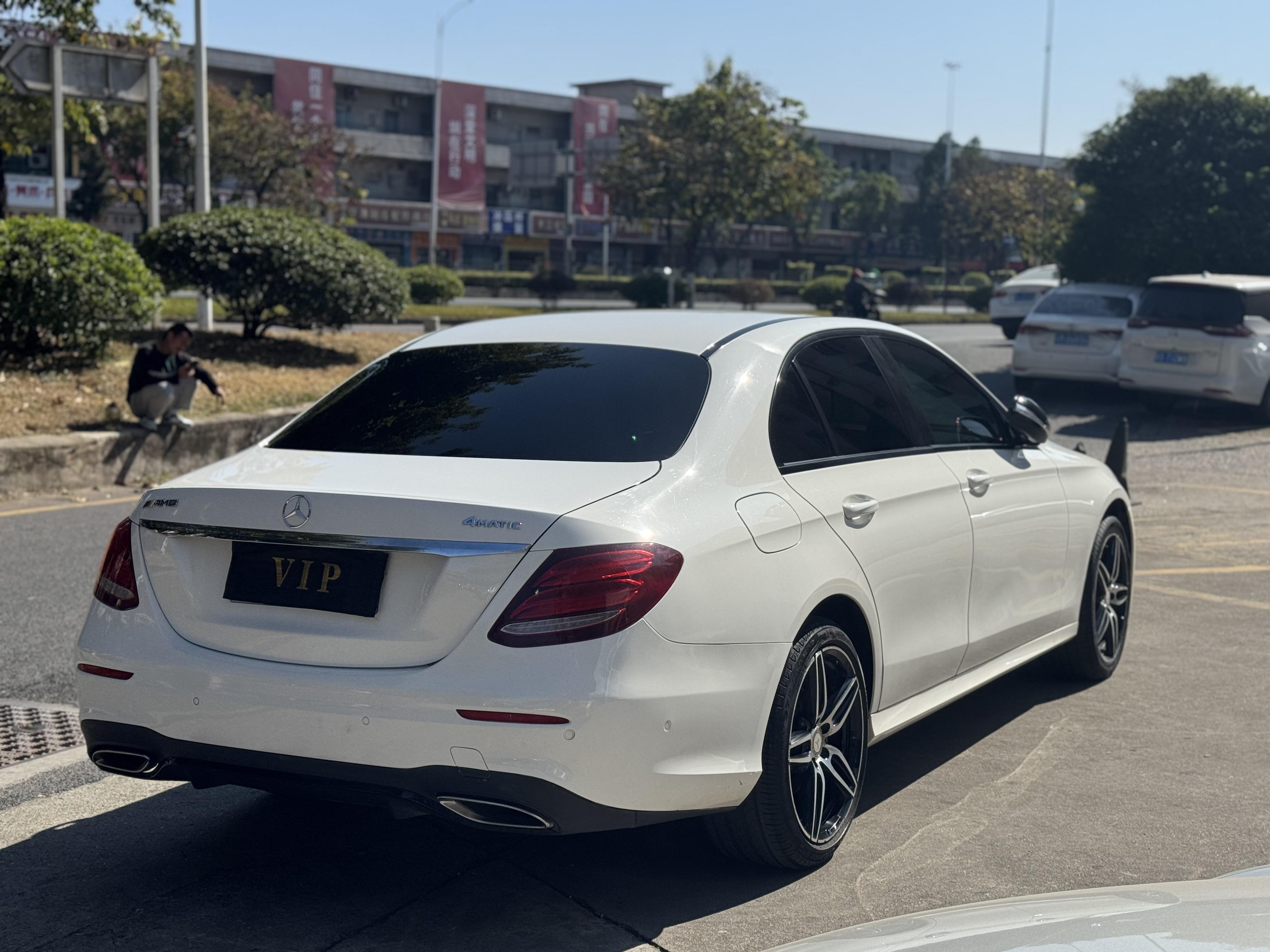 Mercedes-Benz E-Class 2017 thumb 5