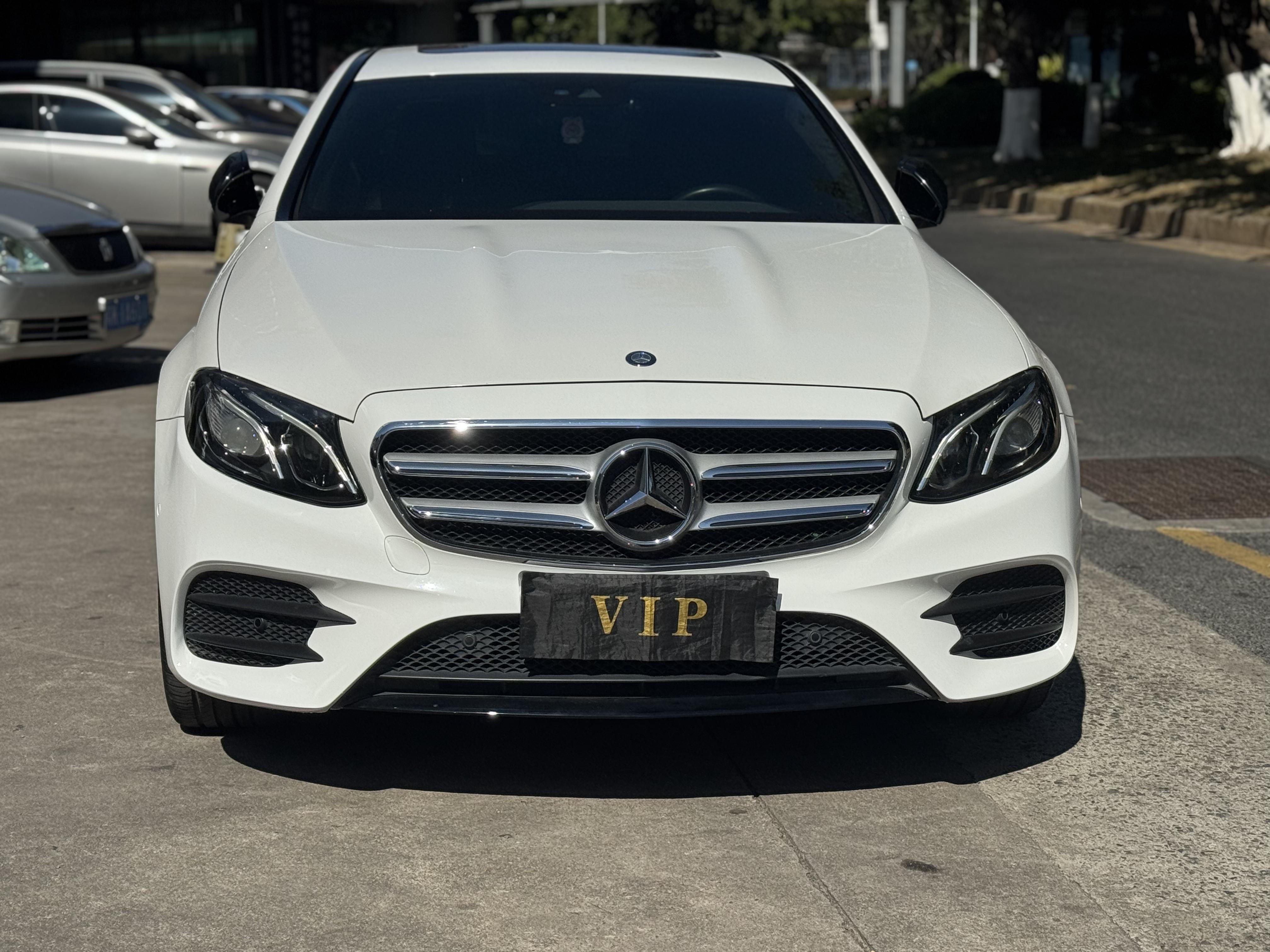 Mercedes-Benz E-Class 2017 thumb 9
