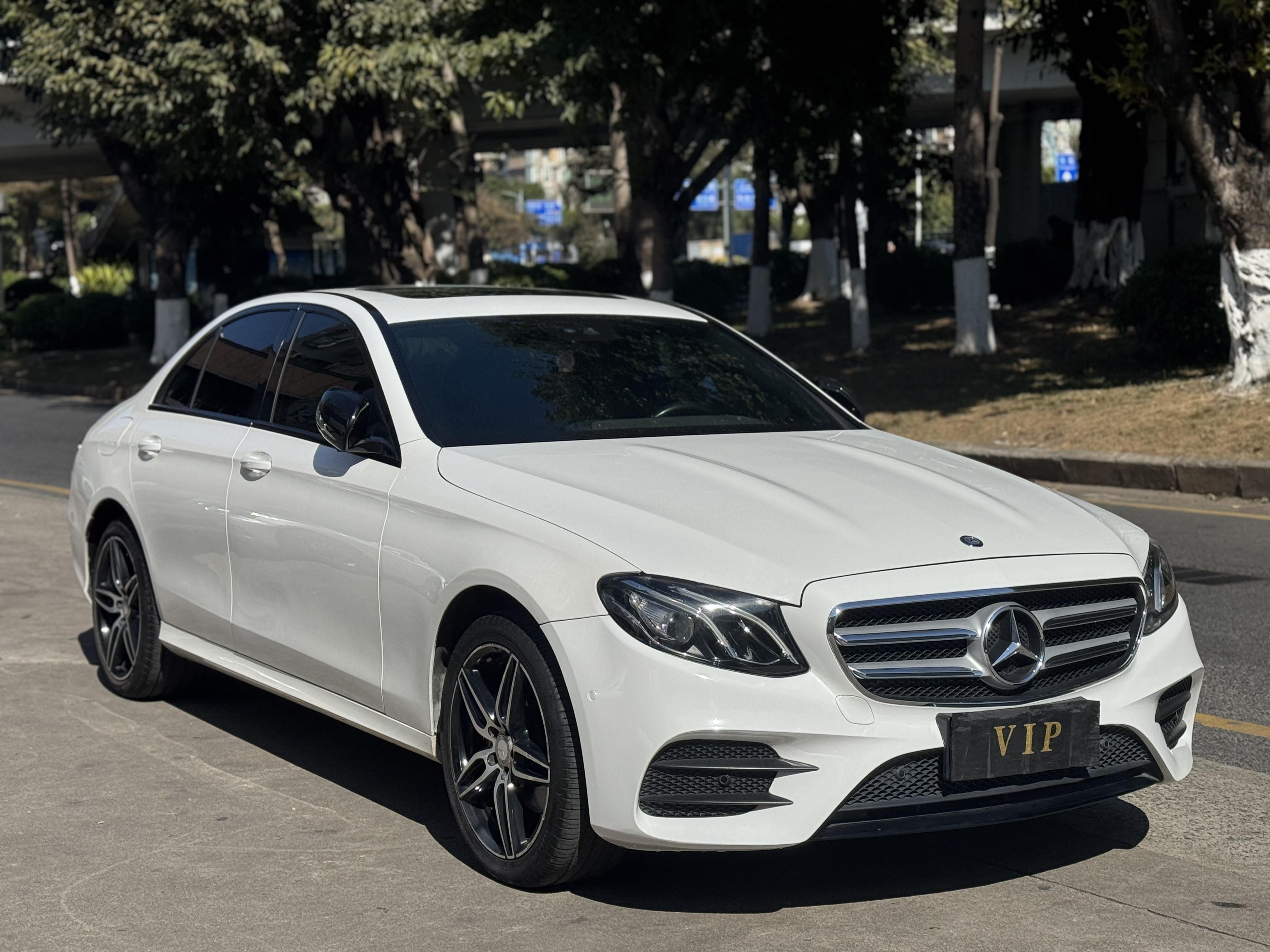 Mercedes-Benz E-Class 2017 thumb 10